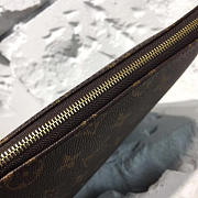 Louis Vuitton Leather Clutch Bag Monogram 3722 - 5