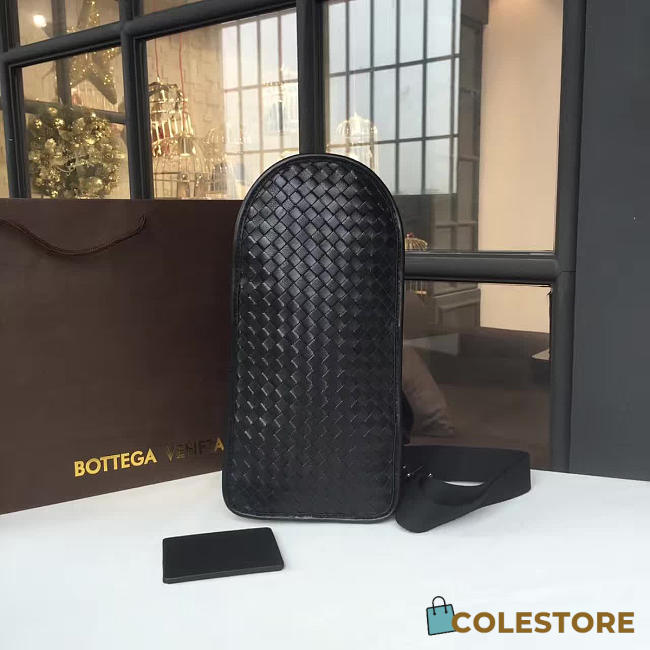 Bottega Veneta Shoulder Bag 5622 - 1