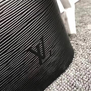 Louis Vuitton Supreme Shoulder Bag Black M40882 3022 - 2
