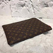 Louis Vuitton Leather Clutch Bag 3724 - 5