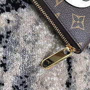 Louis Vuitton Zippy Wallet M67246  - 3