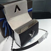 Louis Vuitton Twist White MM M3595 - 2