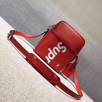 Louis Vuitton Supreme Shoulder Bag Red