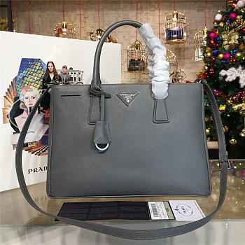 Prada Galleria 3996