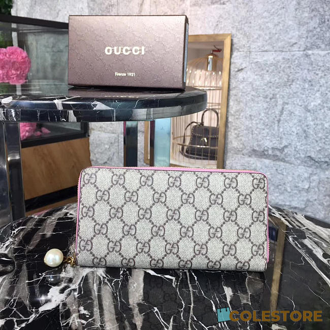 Gucci GG Leather Wallet 2124 - 1