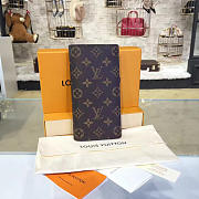 Louis Vuitton Brazza Wallet Monogram M66540 Long - 2