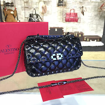 Valentino Garavani Free Rockstud Spike 4621