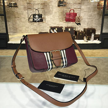 Burberry Shoulder Bag 5731