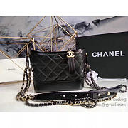 Chanel's Gabrielle Small Hobo Bagblack A91810 VS06725 - 4