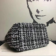 Chanel Black & White Bucket Bag Greena A13042 VS05802 - 6