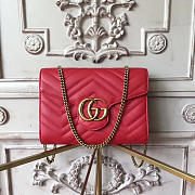 Gucci GG Mermont Wallet Chain in Red 20x4x14.5 cm - 1