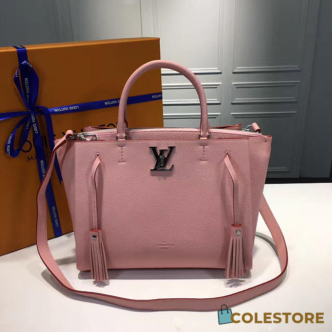 Louis Vuitton Lockme Pink Middlesize - 1