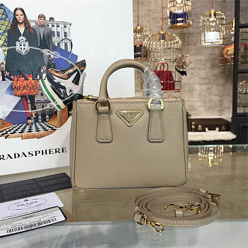 Prada Galleria 3978