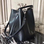Louis Vuitton Lockme M54679 Noir - 2