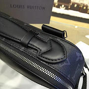 CohotBag louis vuitton bumbag explore m42906 - 2