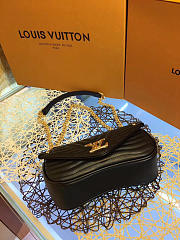 Louis Vuitton New Wave Chain Bag  MM White M51498 - 6