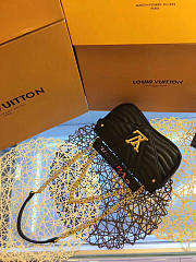 Louis Vuitton New Wave Chain Bag  MM White M51498 - 5