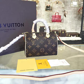 Louis Vuitton Nano Speedy M61252 16 x 11 x 9 cm