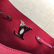 Louis Vuitton Lockme Red 3356  - 4