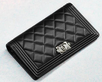 Chanel Wallet Black A68722 