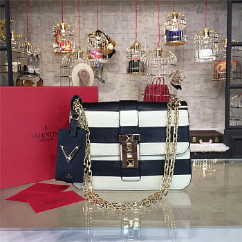 Valentino Shoulder Bag 4537