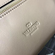 Valentino Garavani Free Rockstud Spike 4622 - 6