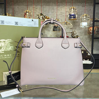 Burberry Shoulder Bag 5767