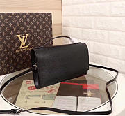 Louis Vuitton Supreme Shoulder Bag Black M54539  - 2