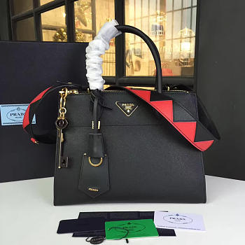 Prada Paradigme 3847