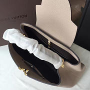 Louis Vuitton Capucines MM 3476 - 2