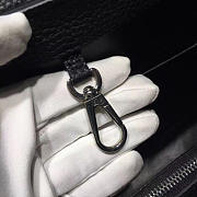 Louis Vuitton Capucines MM Noir 3671 - 3