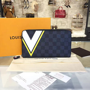 Louis Vuitton Zippy Wallet 3143
