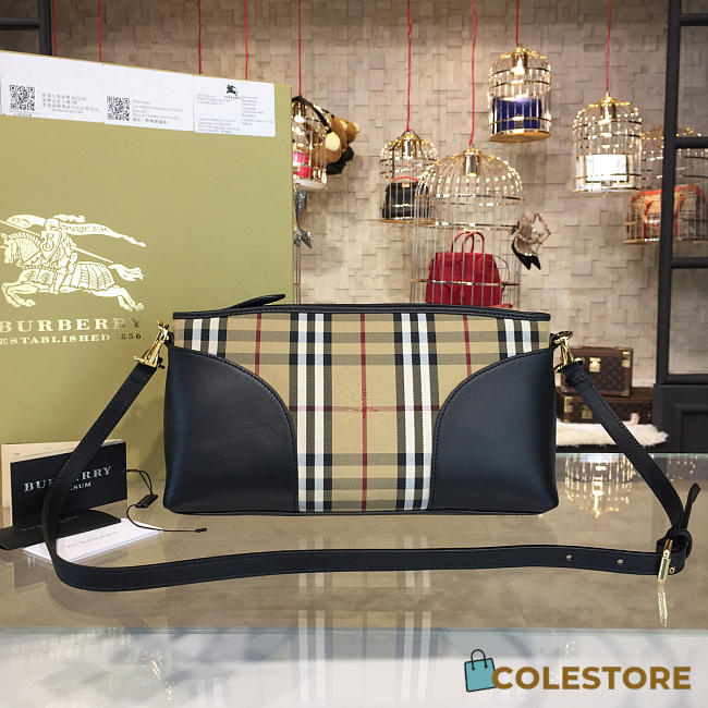 Burberry Shoulder Bag 5766 - 1