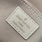 Louis Vuitton Original Single Handbag Crossbody HandbagFusion Apricot - 3