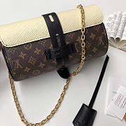 Louis Vuitton Original Single New Diagonal Chain Bag M44158 - 6