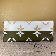 Louis Vuitton Onthego Hand Bag Green Plus White M44570 - 6