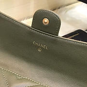 Chanel Long Imported Deer Grain Leather V-Grain Road Wallet Green - 4