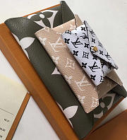 Louis Vuitton 3-In-1 Handbag Consists Of 3 Separate Pouches M62034 - 4