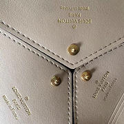 Louis Vuitton 3-In-1 Handbag Consists Of 3 Separate Pouches M62034 - 2