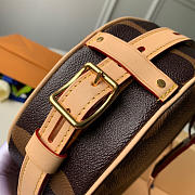 Nicolas Ghesquiè M52294 - 4