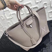 Louis Vuitton Lotus Root Starch M54779 - 1