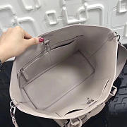 Louis Vuitton Lotus Root Starch M54779 - 5