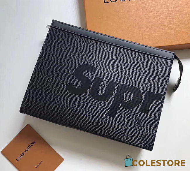 Louis Vuitton Supreme Clutch Black Bag M41366  - 1