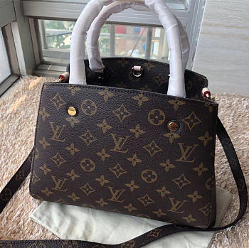 Louis Vuitton Montaigne  Bb Monogram Canvas M41055