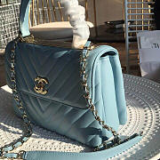 Chanel Top Handle Bag Trendy CC Chervon In Blue Size 25 cm - 2