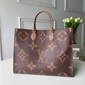 Louis Vuitton Monogram Giant Onthego Tote Bag Black And Khaki