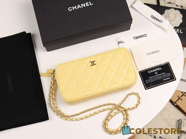 Chanel 2019 New Chain Bag Yellow - 1