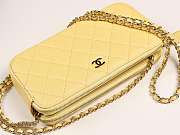 Chanel 2019 New Chain Bag Yellow - 3
