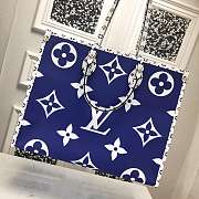 Louis Vuitton Monogram Giant Onthego Tote Bag Blue - 5