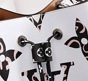 Louis Vuitton Trendy Bucket Bag White M44021 - 3